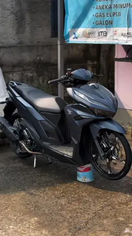 🥹🥹#vario #variomodifikasi #vario125lednew #penggunaring17 #scootregency 
