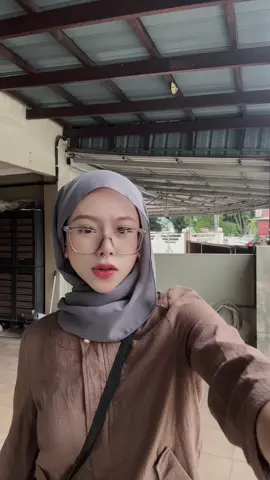 COMEL GILLS TOP KANNN