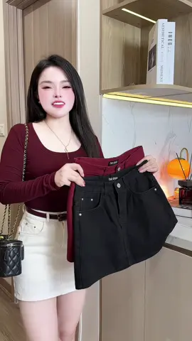 Chân váy dáng A mặc tôn dáng mặc thích lắm nha mí ce ơi. Có  lót nha yên tâm diện xinh  ##gucuahue##chanvay##chanvayjean ##chanvayngan ##chanvaya