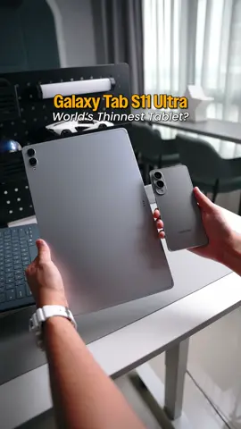 The Galaxy Tab S11 Ultra is CRAZY SLIM! Seriously guys. Gila slim tablet latest Samsung ni @Samsung Malaysia  #galaxytabs11ultra #samsungmalaysia 