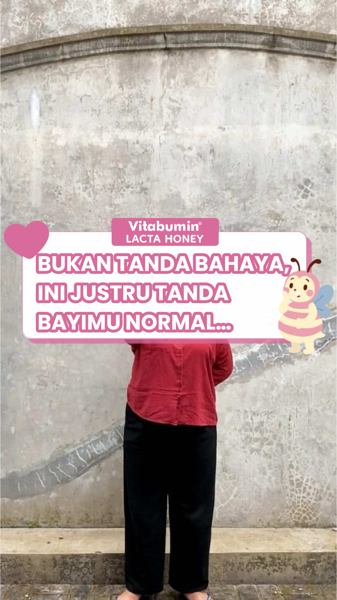 1. Bayi newborn sering bersin adalah normal dan merupakan refleks alami untuk membersihkan hidung dari iritan seperti debu, lendir, atau tetesan susu. Saluran hidung bayi yang kecil membuatnya mudah tersumbat dan bersin adalah cara tubuh bayi untuk mengatasi hal tersebut dan menjaga saluran napas tetap terbuka. Namun, jika bersin disertai gejala lain seperti demam, lemas, sulit bernapas, atau tidak mau menyusu, segera bawa bayi ke dokter.  2. Napas 
