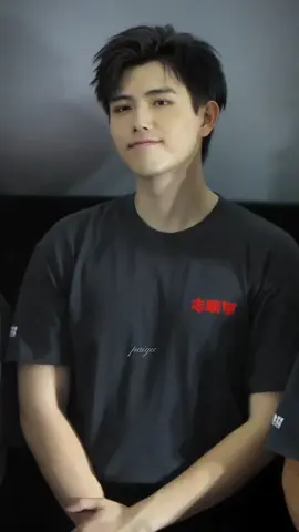 so fine 😭♥️ 09.27.2025 at Volunteer Army 3 movie premiere  #chenfeiyu 