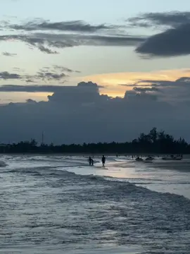 đ biết nói gì hơn nhưng đây là tất cả những gì tớ có thể dành cho các cậu cảm ơn tất cả mọi người đã luôn ở đây và sau tất cả tớ chúc mọi người luôn mạnh mẽ và hạnh phúc trên con đường mình đi ❤️