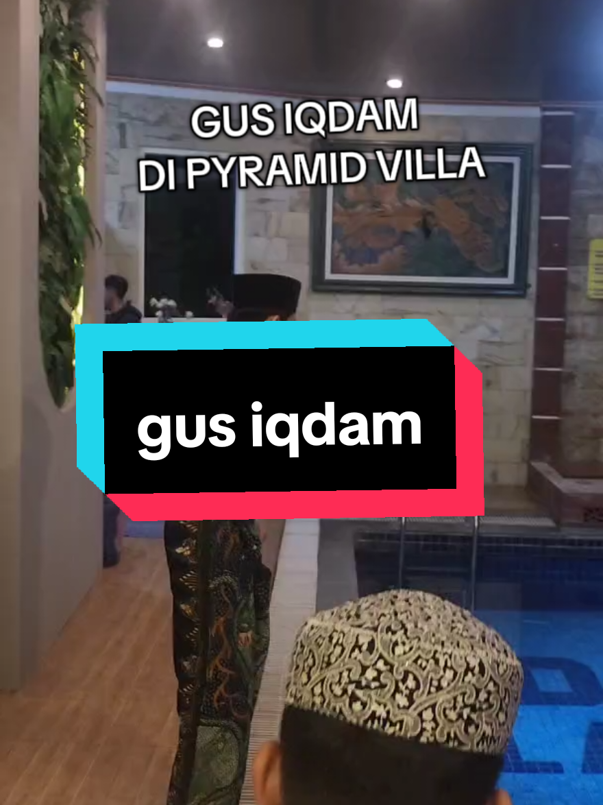 gus iqdam di pyramid villa villa keluarga di kota wisata batu  info dan reservasi : 088806262516 #fyp #fypage #villa #kotabatu #villakeluarga 