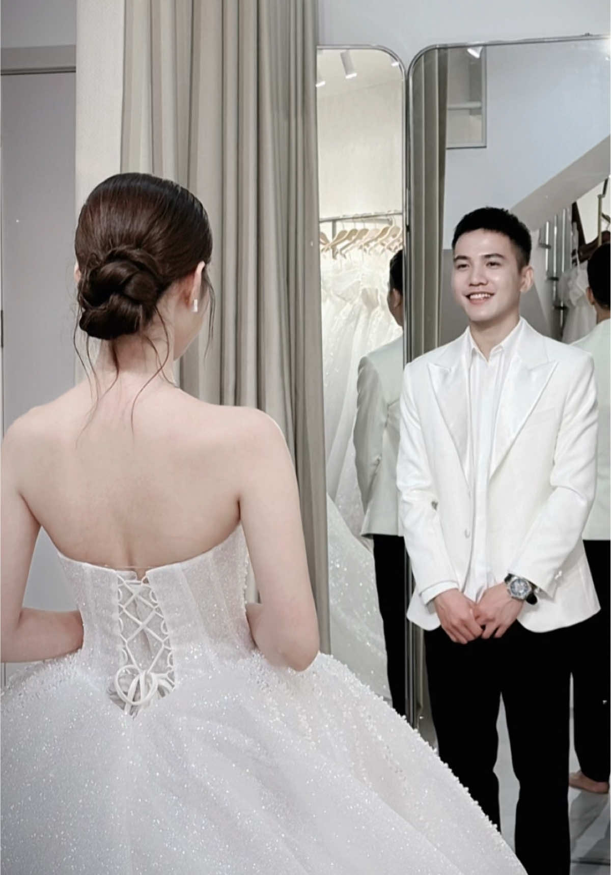 Mượn được cô dâu ở @Phi Long Studio Sơn Tây 😗