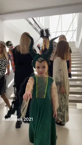 #maleficent #magnificent #halloweenlook 