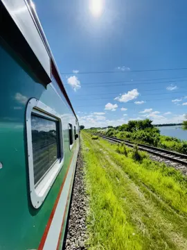 আখাউড়া রেলওয়ে জংশন প্রবেশের সময় 🚂 #unfrezzmyaccount #foryoupage #bangladeshrailway #foryouシ @For You 