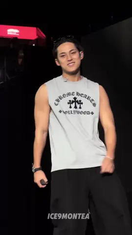 OMGGG mingyu 😭😎 #mingyu #seventeen #seventeen17_official #world_tour #new_in_hongkong 