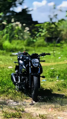 পুরুষের জীবনের প্রথম নেশার একটি অদ্ভুত নাম হচ্ছে বাইক..! 🥺🫀 #foryou #foryoupage #bangladesh🇧🇩 #tiktokbangladesh🇧🇩 #viral 