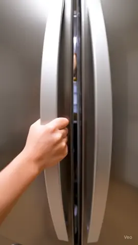 Відправ це відео комусь