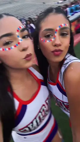 usa themed fnl❤️🤍💙 #fnl #cheer #fridaynightlights #senior #cheerbestie 