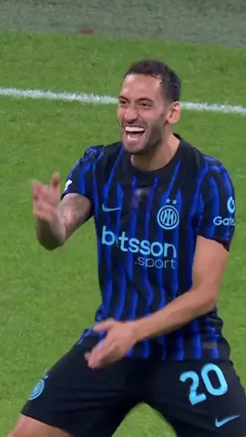 Duello di danza tra Calha e Thuram! 💣 . . . #internazionalemilano #intermilano #fcinter #inter #fcinternazionale 