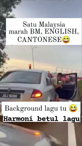 Semua bahasa dia pakai 🤣 #bahasa #melayu #cina #english 