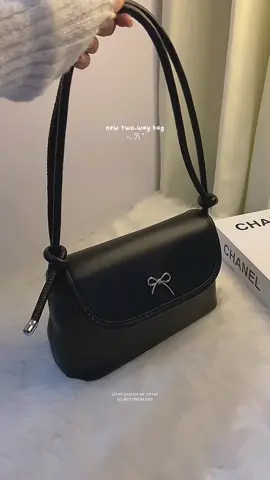 got my another two-way bag here on tiktok! #shoulderbag #fashiontrends #fashionfinds #womenstyle #fyp 