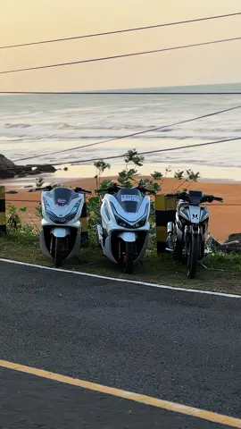 bagus gen 1 atau bagusan gen 2 ? atau sama sama bagus ? #pcxmodifikasi #pcxindonesia #pcx160 