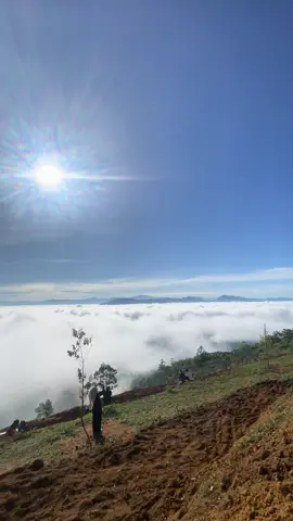 Stop ! Layan view dulu 😜 #Hiking #limankatikualakangsar #kualakangsar #fyppppppppppppppppppppppp #fyp 