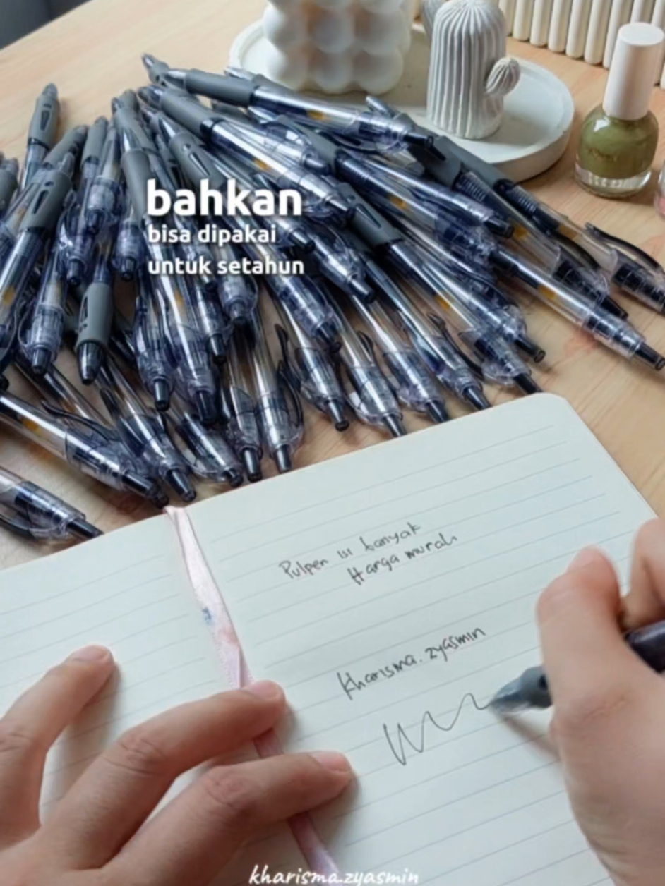 Membalas @aansitinurjanah  ngapain beli 1 kalau bisa dapet 50 pulpen sekaligus? 🤯🖊️ Cocok buat sekolah, kuliah, kantor, bahkan stok setahun penuh!! #pulpenmurah #pulpengel #modalkontendoang 