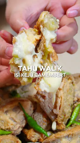 Tahu Walik terenak yang pernah ku bikin!👑 Soalnya aku pake isian keju Eropa - Camembert Cheese dari Prancis, jadi melt & lebih elevated rasanya🤤🤍 Full resepnya di sini🧕🏻⬇️ BAHAN: Tahu pong, 15 bh Tepung tapioka, 3 SDM Garam, 1 SDT MSG, 1 SDT Lada bubuk, 1 SDT Daun bawang, 1 batang Air, 100 ml Keju Camembert, 125gr  #TahuWalik #ResepTahu #BahanTahu #ResepNusantara #IdeResep #LongerVideos #MulaiDaridiTiktok #fyp #fypシ #fypage #fypシ゚#viral #fypdongggggggg #fypp #fypdong #fypgakni #fypsound 
