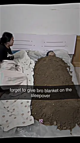 Where did you bought that bro?🤣😂 #josheditss #funnyvideos #memesdaily #alightmotion #edit #fypツ #viral #memes #foryou #xyzbca #fyp #fypppp #foryoupage #fyppppp #fypspotted 
