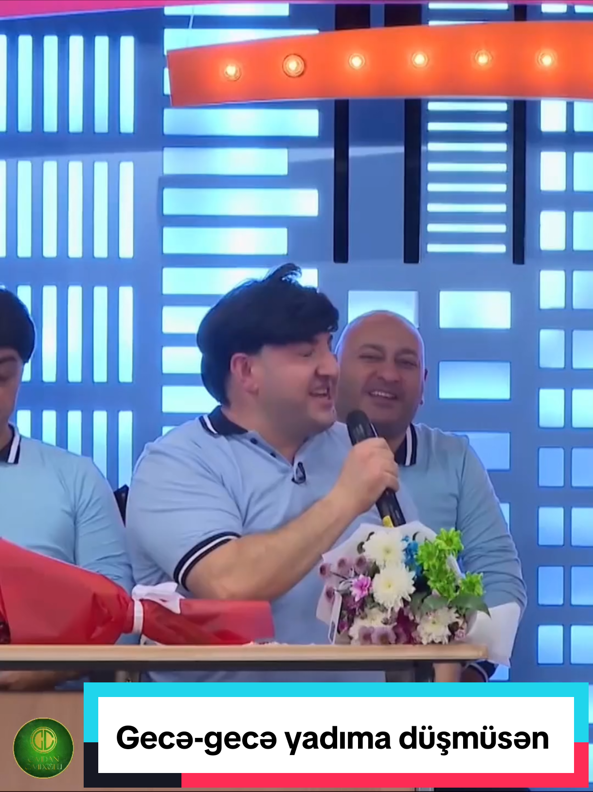 Gecə-gecə yadıma düşmüsən Ənvər Abbasovun ifasında #komedixana #enverabbasov 