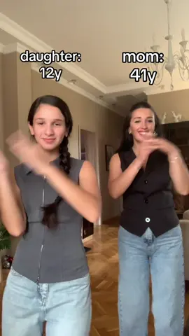 🤍🤍#momdaughterduo #გავარდიფორიუზეე #duodance #viral #dance 