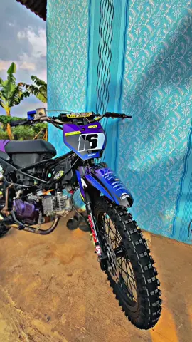 Nongkrong dulu😎 #RBT #rbtindonesia #trendingtiktok #fouryoupage #fyppppppppppppppppppppppp 