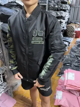 Bape tránh bão mời ae xuống sàn ✌️#xuhuongtiktok #vanduyboutique #bape 