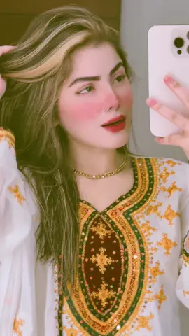 Desi look 👀❤️🥹