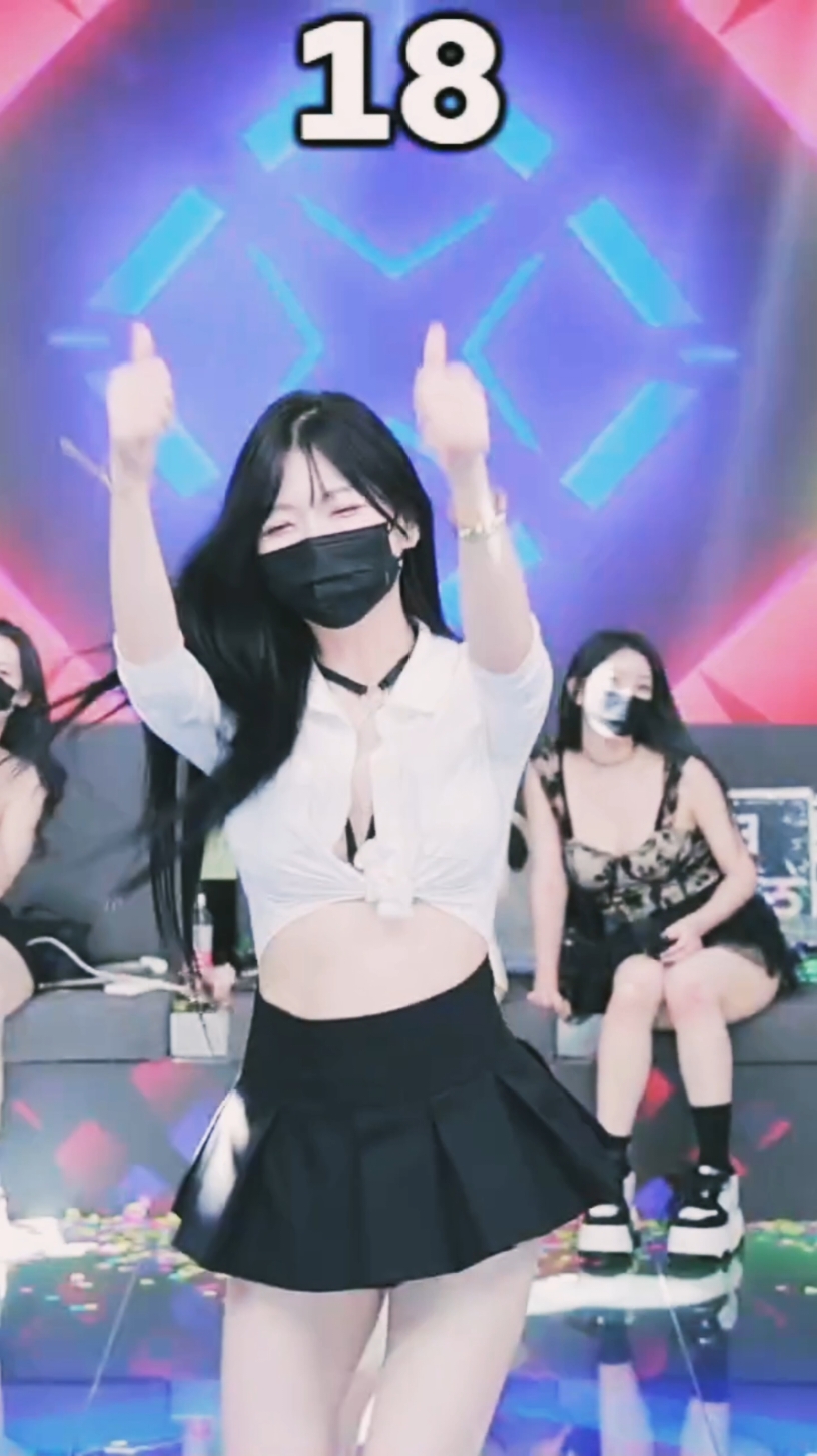 Asian Dance #asian #dance #koreangirl #fyp #foryou 