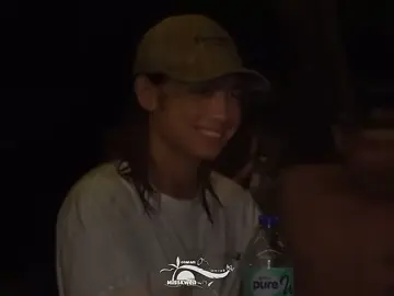 pov: (PART 64) -STORY 9- Doctor: Congratulations, you’re pregnant. For a moment, I just stared at her, my heart racing at nagblanko rin ang utak ko. I didn’t know kung iiyak ba ako, matatawa o magpapanic. Nakaupo ako sa passenger seat habang si Serena naman nakatingin sakin at hindi pa pinapaandar ang sasakyan. Serena: I know you’re shocked. Pero okay lang yan. You’re going to be fine. Matutuwa sila Tita at Tito niyan. I shook my head, my voice trembling.  Y/n: I don’t even know what to do, Sere. Ang dami kong iniisip—Jeo, the business, everything. How am I supposed to handle this? Serena: One step at a time. Hindi mo kailangan sagutin lahat ngayon. Ang importante, you’re healthy and the baby’s okay. The rest… kaya niyo ni Jeo ‘yan. Y/n: But what if he’s not ready? Serena: Malalaman natin yan kapag sinabi mo na sa kaniya. Tawagan mo na kasi. Y/n: Okay. (Ready na akong idial ang number niya— nagring naman ito at pangalan ni Jeo ang bumungad.) Halo halong emosyon ang nararamdaman ko ngayon. I’m mad at him, natatakot din ako, hindi ko alam anong gagawin ko. Serena: Sagutin mo na. Napalunok pa ako at sinagot ito. Tahimik lang ako at naghihintay ng sasabihin niya, Jeo: Miss Madam? Nasaan ka? Y/n: Are you breaking up with me? (Bigla nalang iyon lumabas sa bibig ko. Kita kong kumunot ang noo ni Serena habang tinitignan ako at nabasa ko sa bibig niya ang salitang ‘seriously?’) I heard him cough, almost like he choked on his own breath. Jeo: What?! Anong pinagsasabi mo? Of course not! Tahimik lang ako at nagpipigil ng iyak. Bakit ba ako naiiyak? Jeo: Gusto kitang makita ngayon, nasaan ka? Wala ka sa inyo. Sinulyapan ko si Serena at sinenyasan akong magsabi kay Jeo kung nasaan kami ngayon. Huminga pa ako ng malalim at sinabi sa kaniya kasabay ng pagpatay niyo ng tawag para sunduin ako. Y/n: He’s coming… Serena: Kalma lang. Huwag mo siyang pagalitan agad, okay? Let him explain first. Y/n: Galit ako, Sere!  Serena: Eh ‘di ilabas mo, but huwag sobra. Remember, you have to tell him something important tonight. Sumimangot naman ako. Ilang minuto kami naghintay sa sasakyan. Dumating si Jeo para sunduin ako, bumilis agad ang tibok ng puso ko ng makita ko siya. Oo galit ako pero kahit galit ako sa kaniya, namiss ko parin siya at naiinis ako! Serena: Go with him. Call me later, ha? Y/n: Thanks… Serena: Chill lang, okay? I nodded. Jeo: Thank you, Serena. Mauna na muna kami. Serena: Ingat kayo, paki-ingatan din siya, please. Jeo: I will. (Sabay sulyap sakin pero umirap lang ako sa kaniya at naunang pumasok ng sasakyan niya.) Kita kong napailing siya sa reaksyon ko pero di ako kumibo. The car wasn’t moving. Jeo had pulled over at the side of the road, his hands resting tightly on the steering wheel. Jeo: Hindi ko sinasadya na hindi ka tawagan kahapon. I’m sorry. Y/n: Then why? Give me one good reason. (I crossed my arms.) Jeo: May biglaang emergency sa project site. Nag-collapse ‘yung isang bahagi ng structure and I had to be there the whole day. No signal, no time to even grab my phone. Pag-uwi ko, drained na drained ako, nakatulog ako without realizing… and when I woke up, I knew I already hurt you. Sumimangot naman ako at inirapan siya. Kahit papano unti unting nawala ang inis ko dahil sa paliwanag niya.  Jeo: Are we good— (Y/n)! Lumabas ako ng sasakyan niya at padabog itong sinarado. Y/n: Do you know how it feels to not hear anything from the person you love? Nag-aalala ako sayo, Jeo! (Tinignan ko siya ng masama.) You’re all the way in Palawan, and I’m here in Manila! Wala akong idea kung nasaan ka, kung okay ka, kung safe ka! Kahit isang araw lang yun. Nagpout naman siya kaya mas lalo akong nainis dahil nagpapacute lang siya.  Ganitong ganito kami noon, sasabog ako sa galit habang siya nakatingin lang sakin na nakasandal. Y/n: Tinawagan ko pa si Meng!  Tumango naman siya pero di pa rin inalis ang tingin sakin. Pinagcross ko pa ang kamay ko.  —— #jeoong #ongfam #foryou #jeoongedits #fyp 