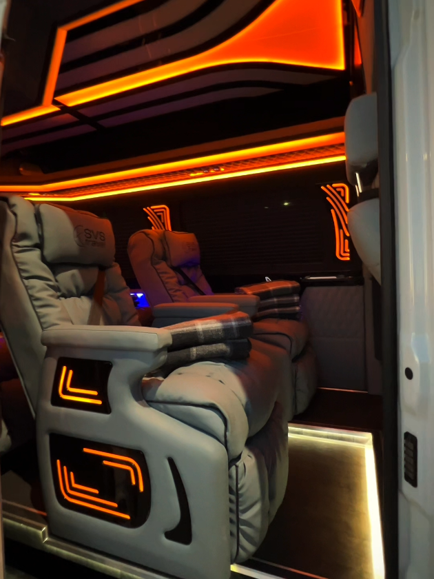 🚍 Новий комфорт – новий реклайнер! Подорожуйте з нами з максимальним затишком і зручністю. Пасажирські перевезення за кордон тепер ще комфортніші    ✨ Місця бронюємо вже сьогодні! Тел: +38 068 5364 491      #пасажирськіперевезення #поїздказакордон #реклайнер      