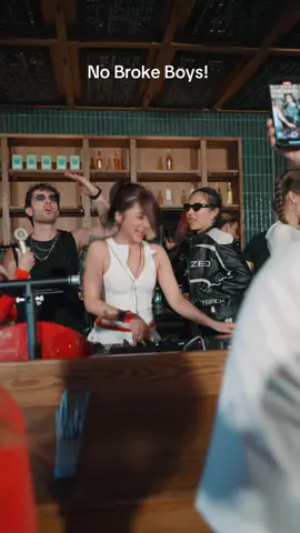 No broke boys! 😮‍💨✨ #CoffeeParty #Bpmth