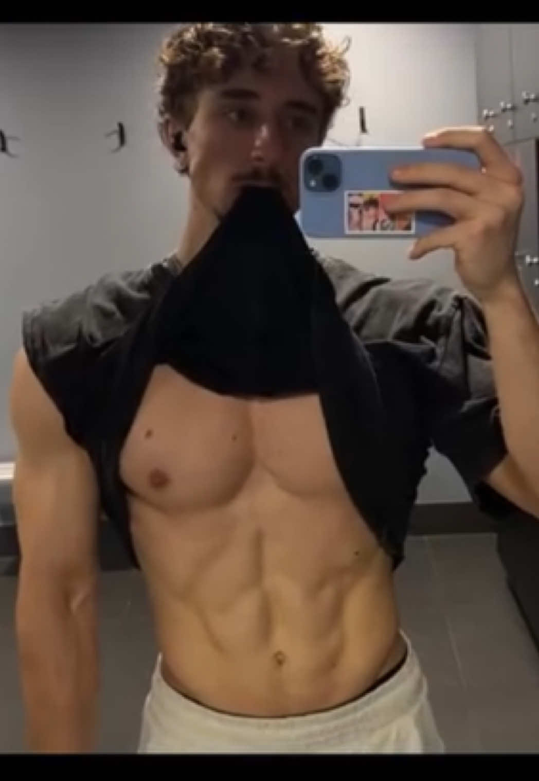 #fyp #foryou #GymTok #physique #biceps 