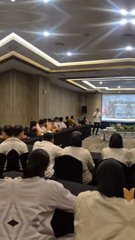 Training knowledge about kitchen #CapCut #fypage #cheflife #training #videoviral 