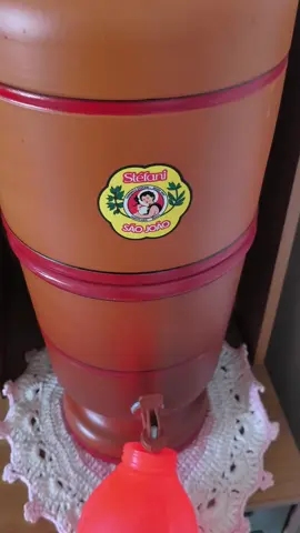 Eu amo filtro de barro  #vivacomsabedoria #cuidadoscomacasa🏠 #lardocelar♡gratidão #filtrodebarro 