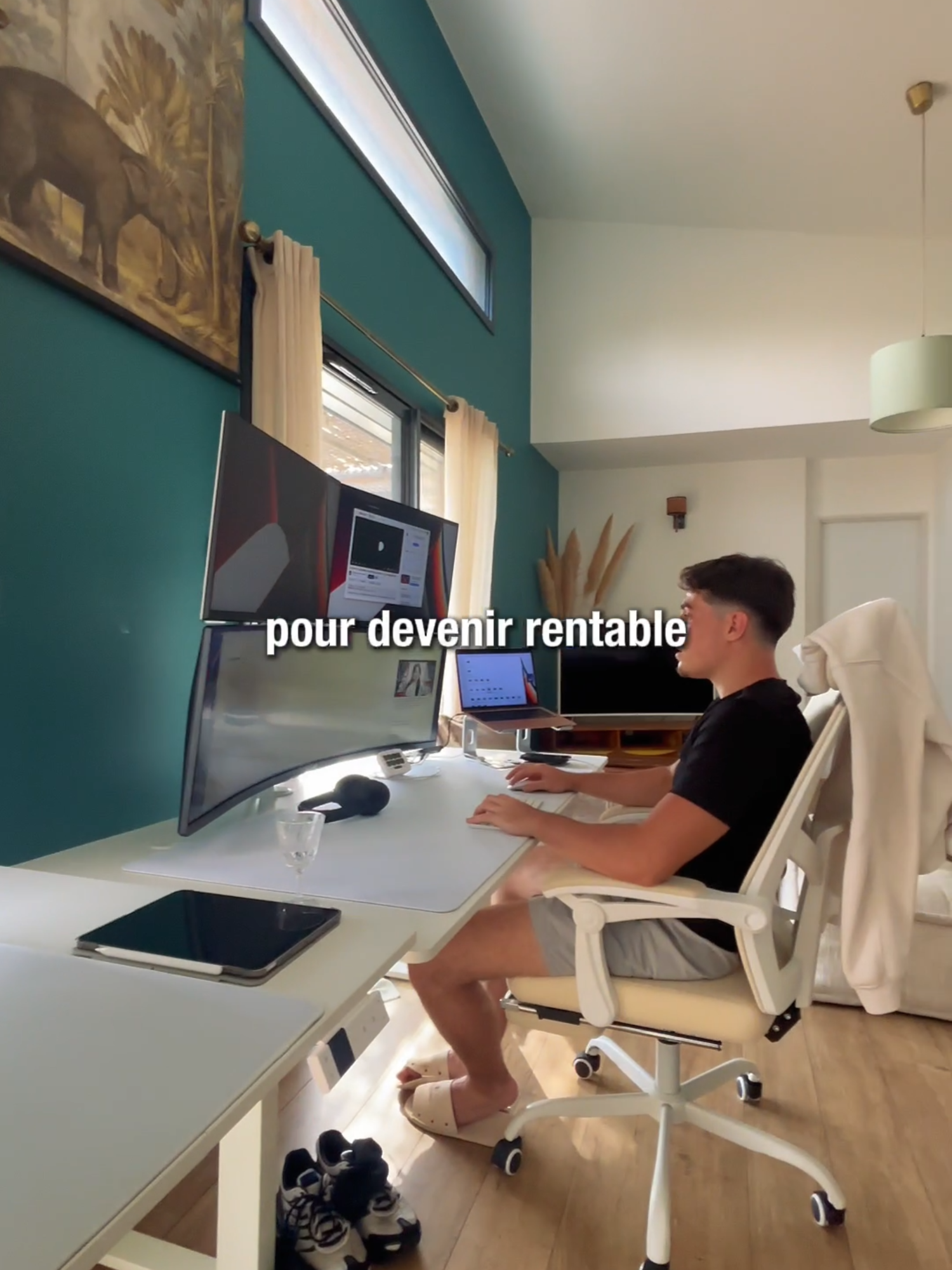 Setup de Trading 10m2 vs 150m2 ! - Follow @aupatraders 📈 - #trading #entrepreneur #business #argentenligne #money #argent #ecommerce #motivation #mindset #reels