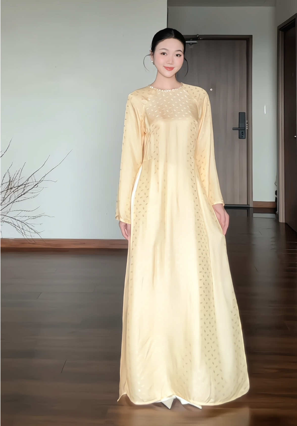 Chọn áo dài Tết dần là vừa mấy người đẹp ơi💃🏻 ✨@CE.CE✨ #review #aodai #aodaianhoi #aodaitet #elegantstyle 