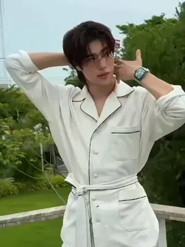 my phurettiest <3 #phuwintang #pondphuwin #fyp #thaienthu #phuwin #foryou 