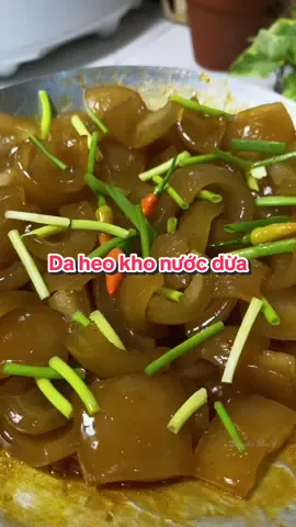 Da h.e.o kho nước dừa   món ăn cuối tháng #xuhuong #bepnhanhuy #LearnOnTikTok #monngonmoingay 