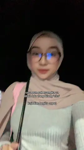 ketawa gua jelek bgt