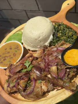 Our Kienyeji Collection🔥 Kuku kienyeji Kitunguu with Ugali 20,000 0714278278 Delivery Available