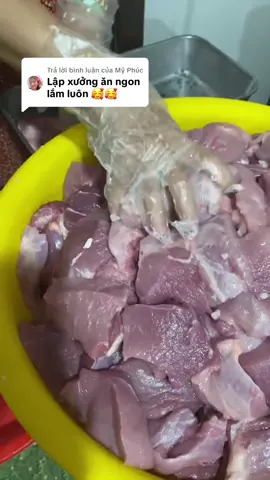 Trả lời @Mỹ Phúc cám ơn c nha! NHÀ BE ĐÔ cam kết: lạp xưởng thịt tươi mỗi ngày làm dc 60kg, không ngọt, không hôi rượu, không hôi heo, thịt heo tươi ngon, nạc nhiều mỡ ít. Mong mn dùng thử 1 lần trãi nghiệm nhe! ❤️ #nhabedo #lapxuongsach #lapxuong #traicaysay 