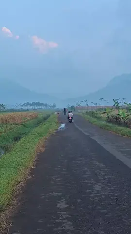 ternyata sekarang sudah 2025 🫩 #alam #explore 