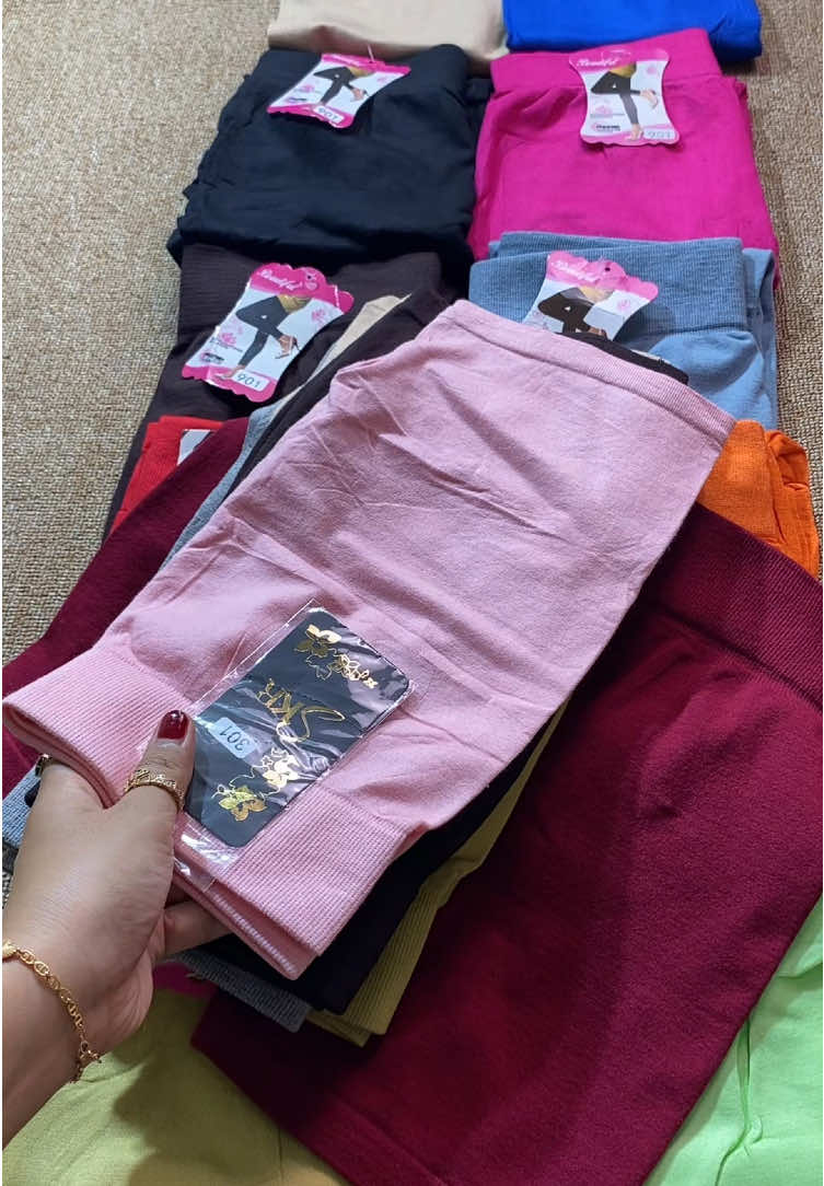 Legging pendek murah wanita, shortpants bahan kaos tebal adem 💕 !! #leggingpendekmurah #leggingmurah #leggingsportwanita #legginghotpants #shortpantswanita 