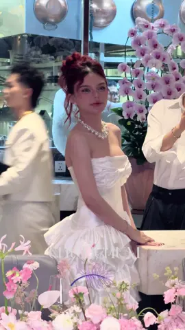 Búp bê Đan Thi xuất hiện tại tiệc mừng sinh nhật Hà Môi #ChumChum #BimatVbiz #HaMoi #HaMoiByChumChum #DanThi 