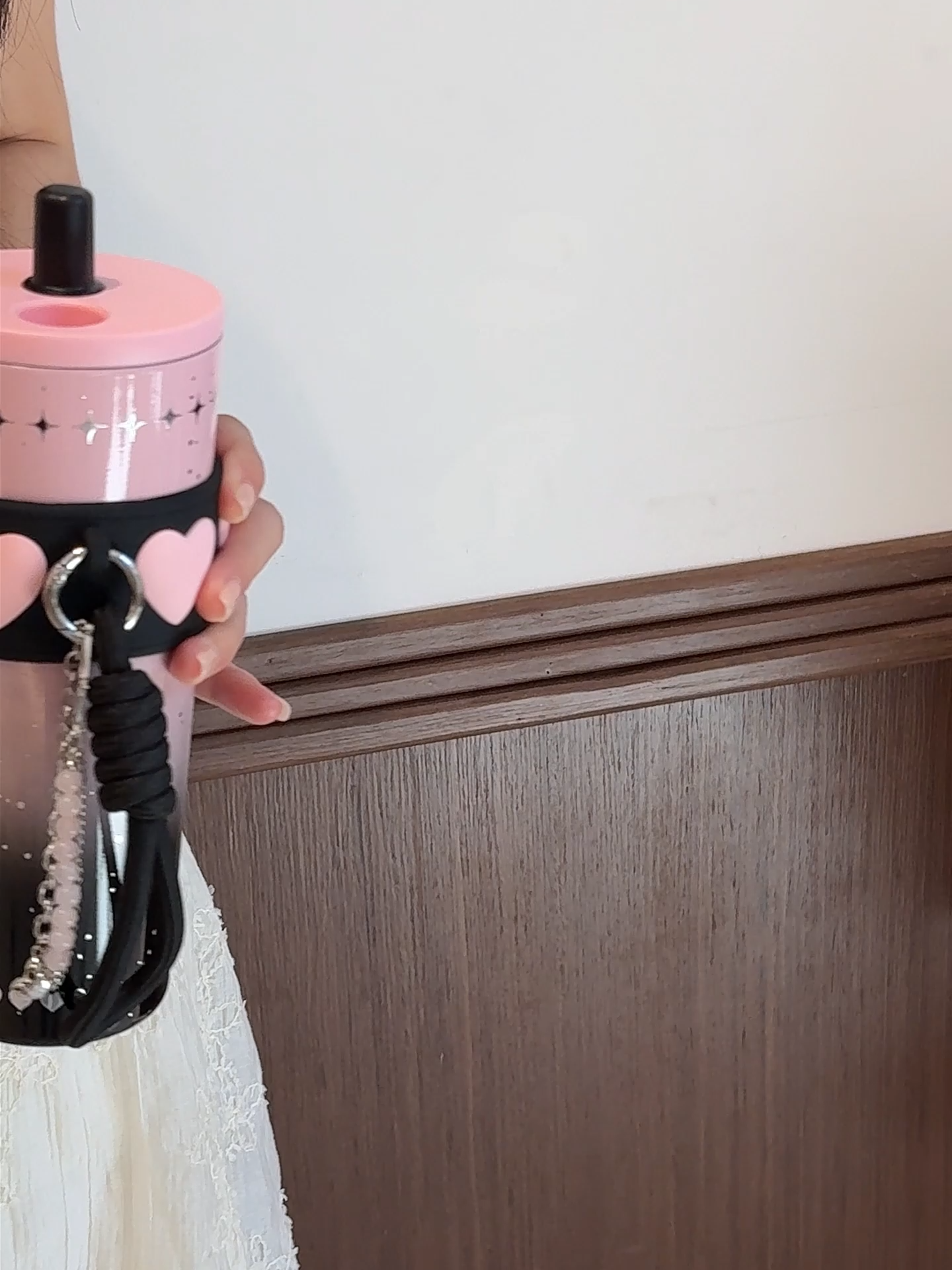 If you are like me and don’t know what to give as a gift, you can take a look at this water cup.#tumblercups #thermos #Summer #superdeal #backtoschool #studytok #tumbler #waterbottle #outdoor #researchlife #coffee #coffeecup #cutecup #tiktokbacktoschool #Valentine #TikTokShopBlackFriday #kidcup #TikTokShopCyberMonday #gifts #cup #TikTokShopFallDealsForYou