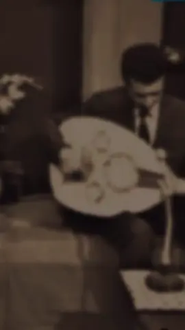 رميت قلبي وسأل الدم.🖤 #تصميمات #السمه #trend #fypシ #explore 