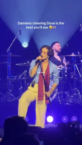 Zombie Lady 💘 @Damiano David #concert #paris #damianodavid #adidasarena #zombielady 