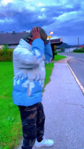 Is adkeee waligaaa@Don Kaarlo @seinabjiji🎤💌 @Baabajeey🇩🇪 @Mudumala @Abu Blackz @SomaliGamergg1 @Princess of Italy 🇮🇹 🇸🇴 