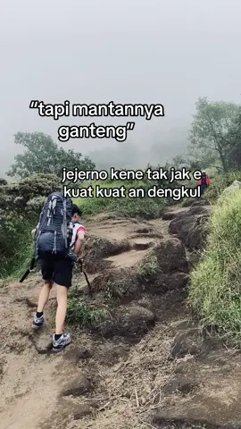 konten aja lo bray✌🏻😭#pendakigunung #fyp 